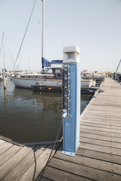 Ligplaats 12 x 4,5 meter - Jachthaven Waterkant - Dinteloord