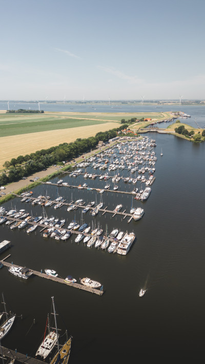 Ligplaats 13 x 5,5 meter - Jachthaven Waterkant - Dinteloord